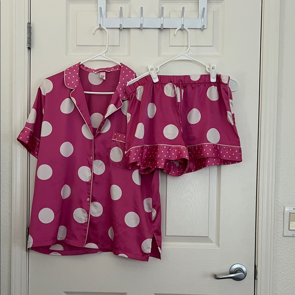 Victoria's Secret Fuchsia and White Polka Dot Satin Pajama Set